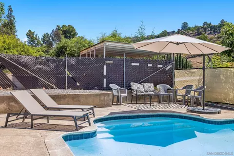 Exterior - 9050 Westhill Rd, Lakeside, CA 92040 photo 5 of 16