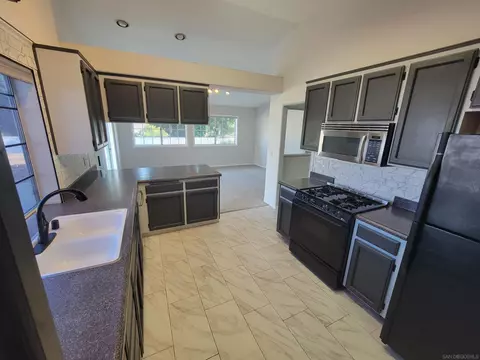 10315 Mountain View Ln, Lakeside, CA 92040 photo 19