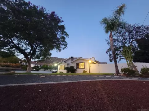 10315 Mountain View Ln, Lakeside, CA 92040 photo 2