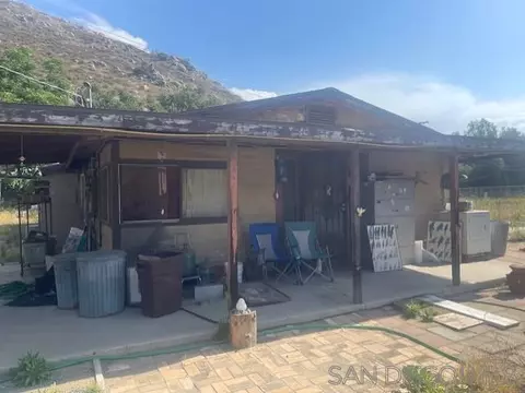 2333 Willow Glen Dr, El Cajon, CA 92019 photo 2
