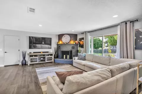 Living - 9217 Riverview Ave, Lakeside, CA 92040 photo 3 of 3