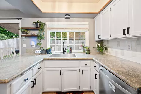 Kitchen - 2714 Crownridge Ln, Spring Valley, CA 91977 photo 8 of 8