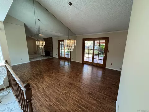 Living - 644 Mahogany Dr, El Cajon, CA 92019 photo 1 of 4