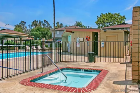Exterior - 12152 Lemon Crest Dr # 2, Lakeside, CA 92040 photo 4 of 4