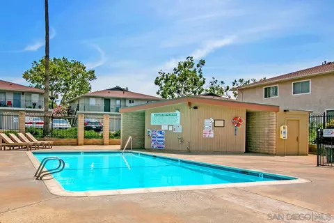 Exterior - 12152 Lemon Crest Dr # 2, Lakeside, CA 92040 photo 2 of 4