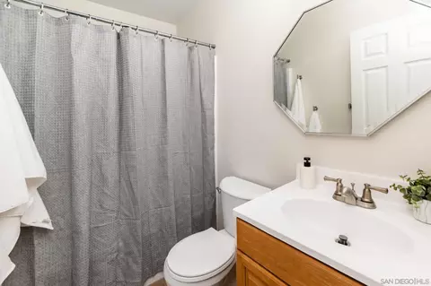 Bath - 14555 High Pine St, Poway, CA 92064 photo 2 of 2