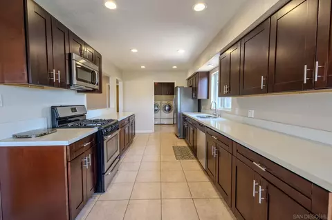 123 E 11th Ave, Escondido, CA 92025 photo 9