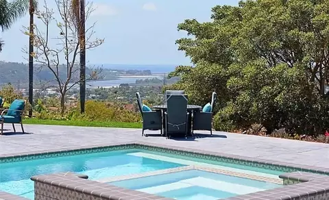 2610 Acuna Ct, Carlsbad, CA 92009