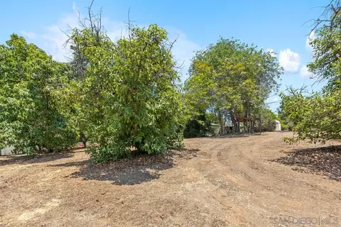 11249 Valle Vista Rd, Lakeside, CA 92040 photo 31