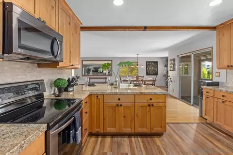 11249 Valle Vista Rd, Lakeside, CA 92040 photo 9