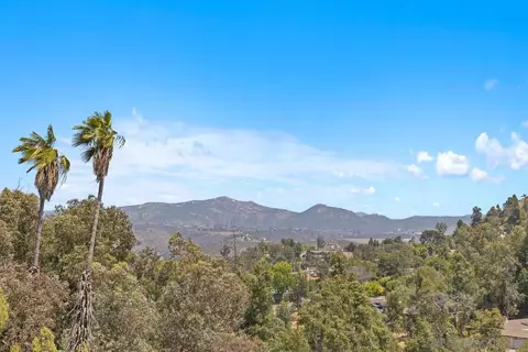 11249 Valle Vista Rd, Lakeside, CA 92040 photo 6