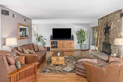 11249 Valle Vista Rd, Lakeside, CA 92040 photo 13