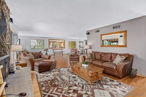 11249 Valle Vista Rd, Lakeside, CA 92040 photo 12