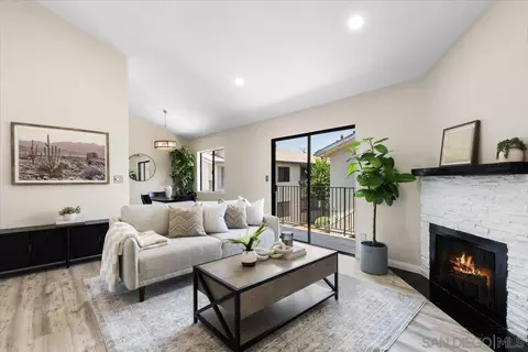 12650 Lakeshore Dr #156, Lakeside, CA 92040