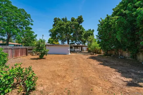 228 E 15th Ave, Escondido, CA 92025 photo 23