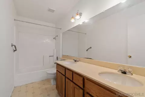 4876 Glenhaven Dr, Oceanside, CA 92056 photo 24