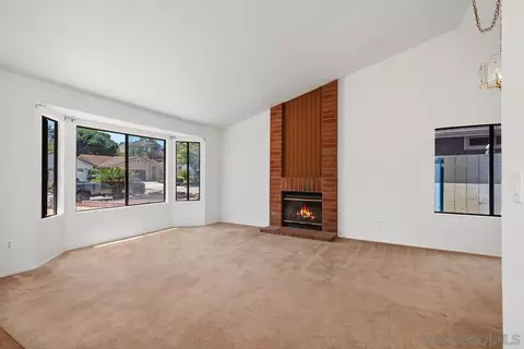 4876 Glenhaven Dr, Oceanside, CA 92056 photo 11