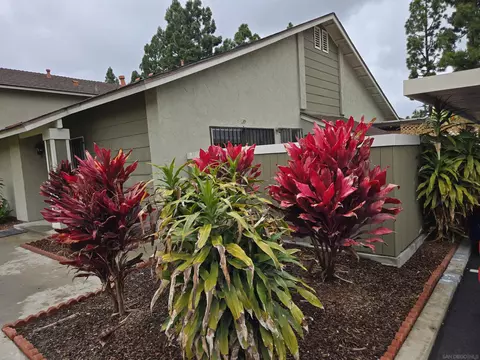 6883 Bear River Row #2, San Diego, CA 92139