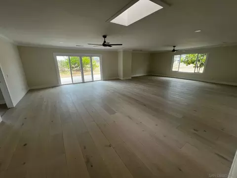 Living - 2152 Walnut St, Ramona, CA 92065 photo 4 of 6