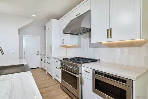 563 N Vulcan Ave, Encinitas, CA 92024 photo 5
