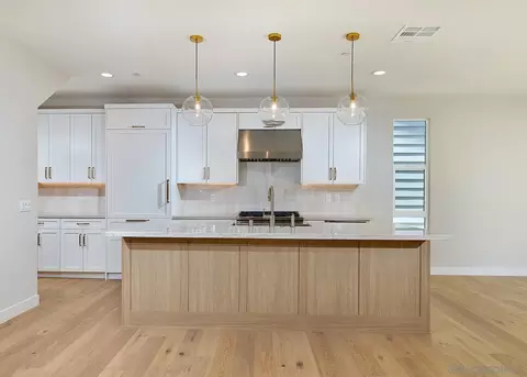 563 N Vulcan Ave, Encinitas, CA 92024 photo 4