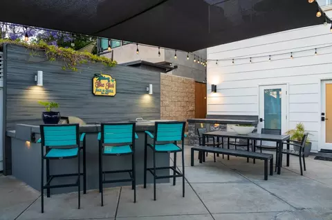 Exterior - 7570 Cabrillo Ave, La Jolla, CA 92037 photo 8 of 19