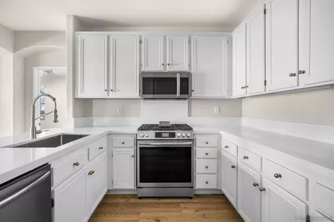 3739 Carmel View Rd #1, San Diego, CA 92130