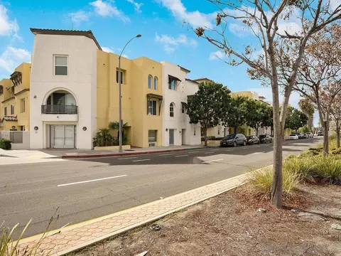 7725 El Cajon Blvd #7, La Mesa, CA 91942