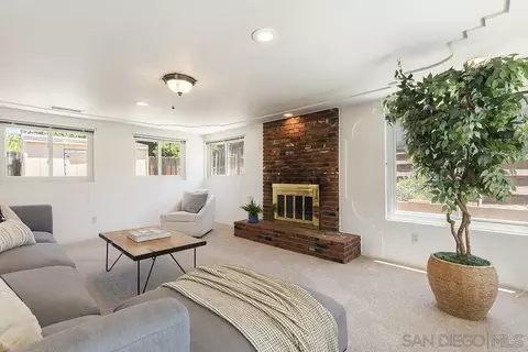 Living - 13811 Tobiasson Rd, Poway, CA 92064 photo 7 of 7