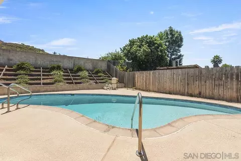 Exterior - 13811 Tobiasson Rd, Poway, CA 92064 photo 11 of 14