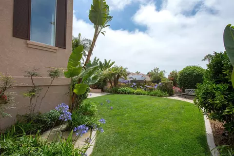 6581 Bluebonnet Dr, Carlsbad, CA 92011 photo 10