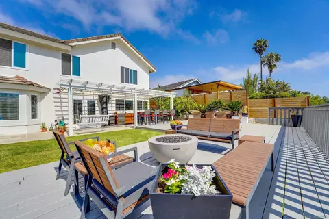Exterior - 1647 Hawk View Dr, Encinitas, CA 92024 photo 10 of 20