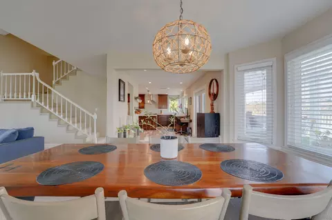Dining - 1647 Hawk View Dr, Encinitas, CA 92024 photo 4 of 4