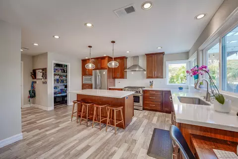 Kitchen - 1647 Hawk View Dr, Encinitas, CA 92024 photo 1 of 7