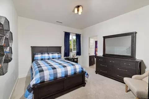 Bedroom - 7059 Sitio Caliente, Carlsbad, CA 92009 photo 4 of 5
