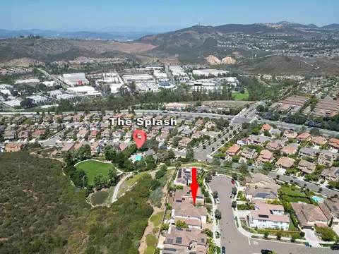 View/Area - 7059 Sitio Caliente, Carlsbad, CA 92009 photo 4 of 21