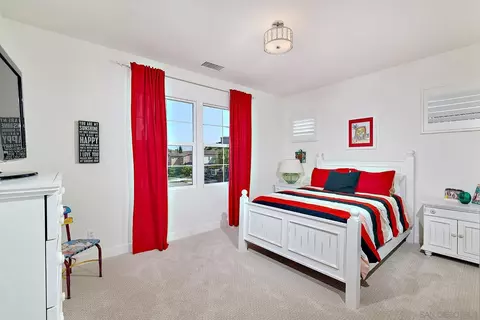 Bedroom - 7059 Sitio Caliente, Carlsbad, CA 92009 photo 3 of 5