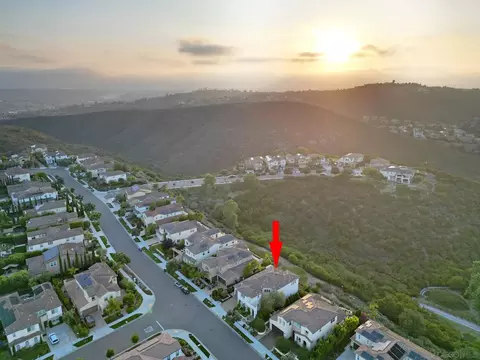 View/Area - 7059 Sitio Caliente, Carlsbad, CA 92009 photo 19 of 21
