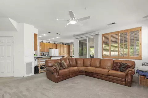 Living - 9954 Jay Ct, Santee, CA 92071 photo 4 of 4