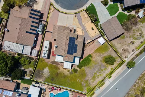 View/Area - 9954 Jay Ct, Santee, CA 92071 photo 3 of 10