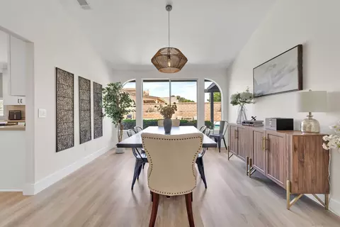 Dining - 15305 Lookout Rd, Apple Valley, CA 92307 photo 3 of 3