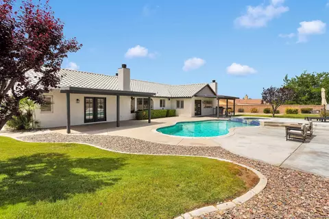 Other - 15305 Lookout Rd, Apple Valley, CA 92307 photo 14 of 16