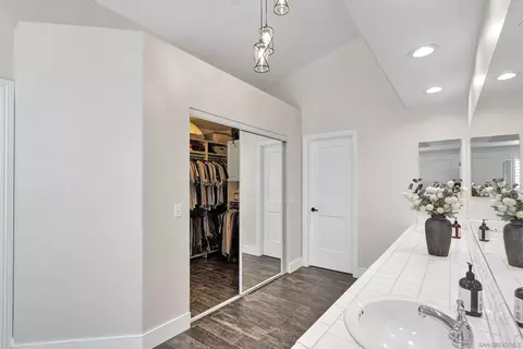 Other - 15305 Lookout Rd, Apple Valley, CA 92307 photo 5 of 16