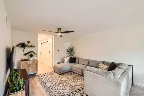 8039 Calle Fanita, Santee, CA 92071 photo 2