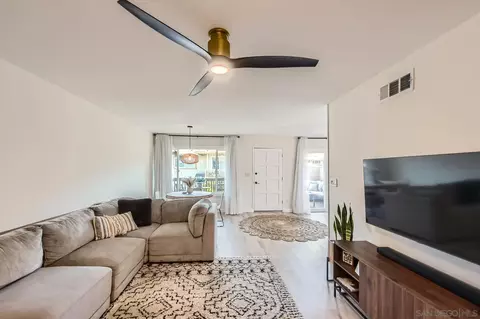 8039 Calle Fanita, Santee, CA 92071 photo 3