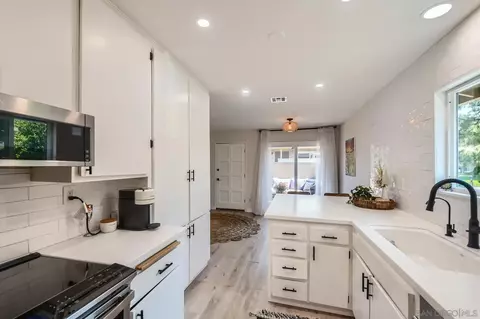 8039 Calle Fanita, Santee, CA 92071 photo 1