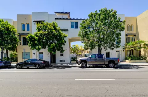 7705 El Cajon Blvd UNIT 4, La Mesa, CA 91942