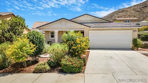 33129 Big Range Dr, Winchester, CA 92596 photo 3