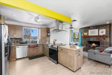 8621 Golf Dr, Spring Valley, CA 91977 photo 8