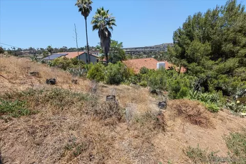 8621 Golf Dr, Spring Valley, CA 91977 photo 36